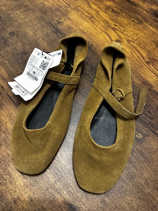 Zara Shoes - Zara Mary Jane flats suede size 8